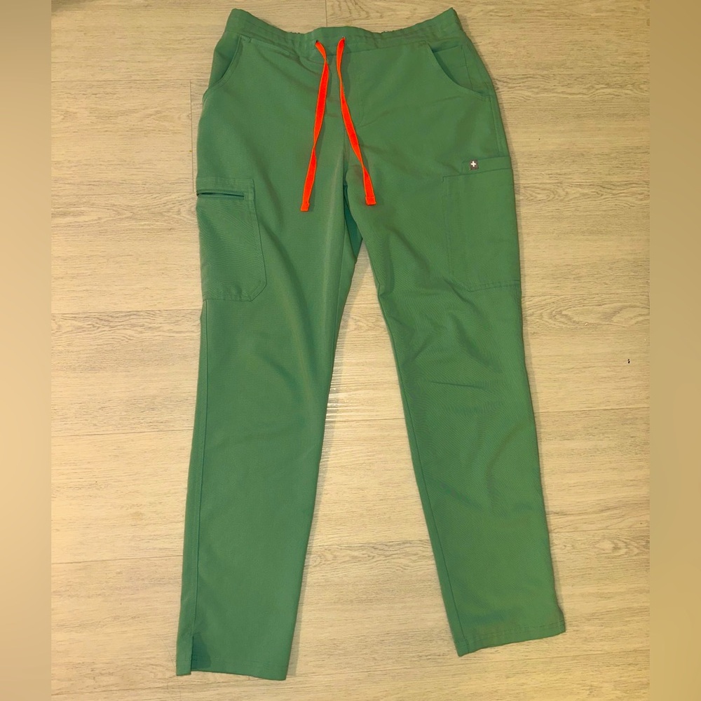 FIGS Yola Skinny Scrub Pants